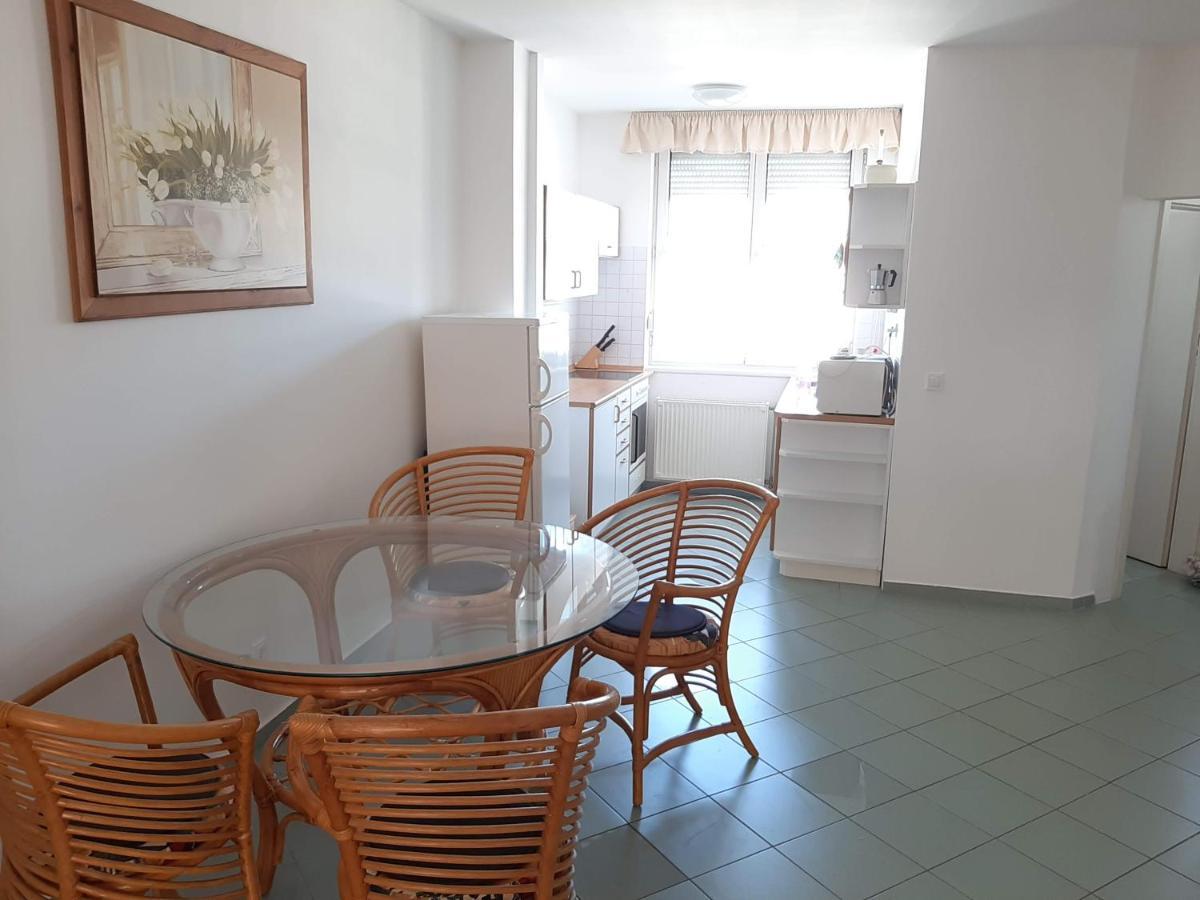 Hévíz Max Thermal Apartman מראה חיצוני תמונה
